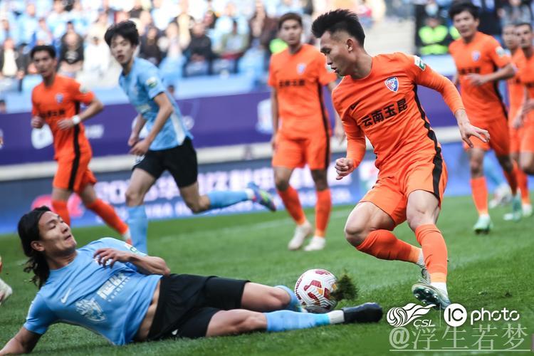 中超:马莱莱和刘祝润双星闪耀 大连英博3-2击败云南玉昆 中超:马莱莱和刘祝润双星闪耀 大连英博3-2击败云南玉昆