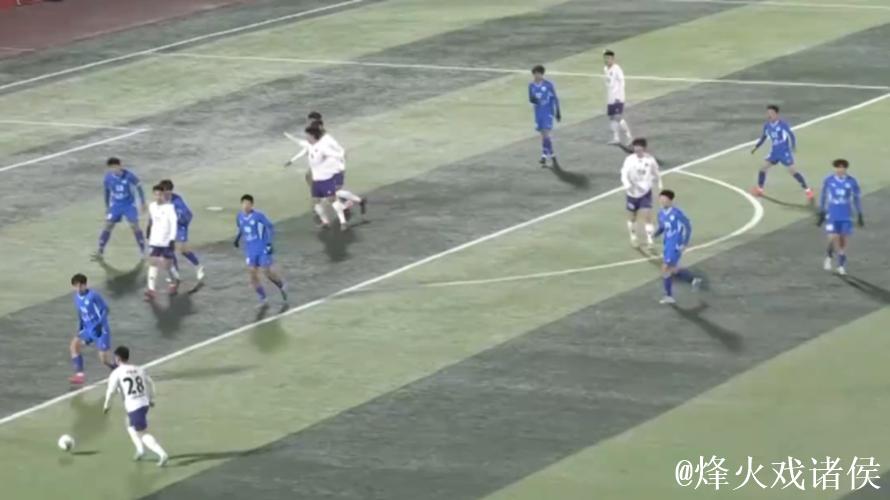 CMG群众足球邀请赛 玉树队力克呼和浩特队 CMG群众足球邀请赛 玉树队力克呼和浩特队